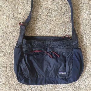 Patagonia Lightweight Travel Messenger Bag